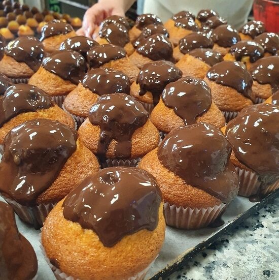 Magdalenas Artesanas con Chocolate 9 Uds. 495 g Aprox.